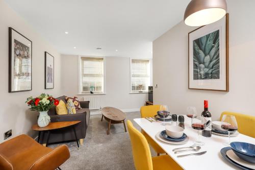 Executive Apartments - main image