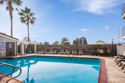 Studio 6-Fairfield CA - Napa Valley - image 2