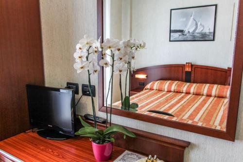 Hotel Rex - image 2
