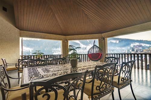 Mardan Palace SPA Resort in Polyanytsya