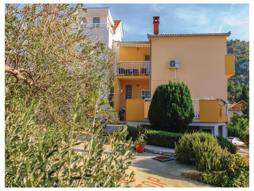  Two-Bedroom Apartment in Blace in Blace