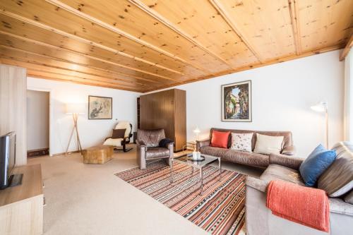 B&B Laax - LAAX Homes - Val Signina 1-13a - Bed and Breakfast Laax