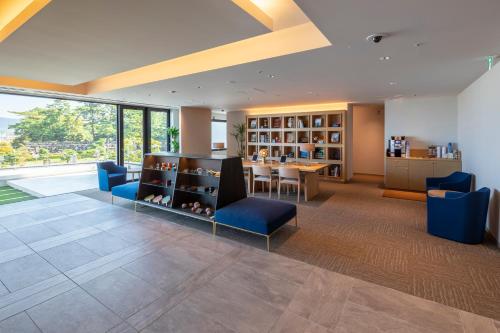 JRクレメントイン高松