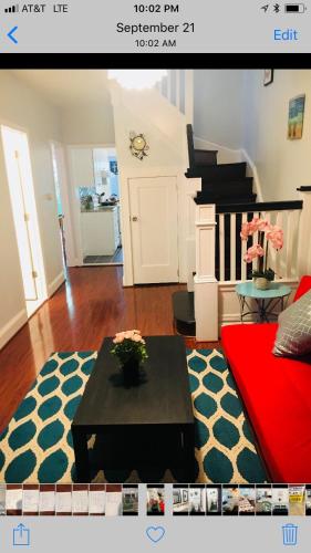 comfort & charm in the johns hopkins uni in Charles Village