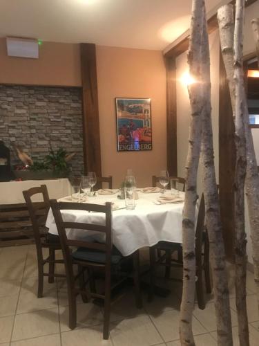 Hotel Hahnenblick - image 11