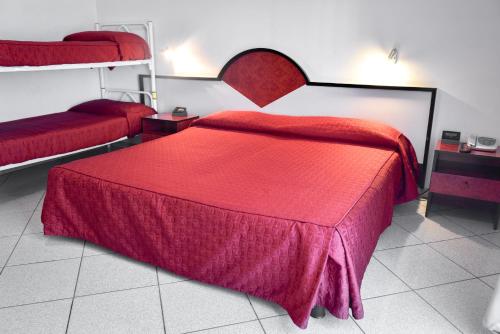 Hotel Aquamarina - image 3