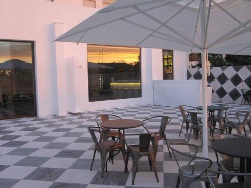 Terraza/balcón, N1 Hostel Apartments and Suites in Santarem