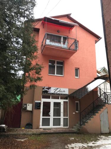 B&B Rakhiv - Zatishok Guest House - Bed and Breakfast Rakhiv