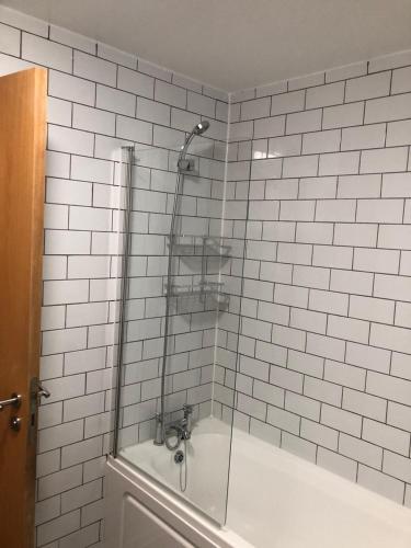 Super Modern City Centre Serviced Apartment