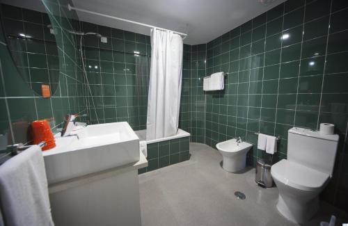 Hotel Made Inn - main image