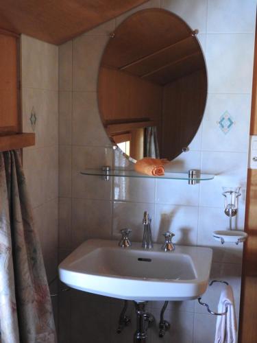 Haus Alpenperle - Apartment - Saas Almagell