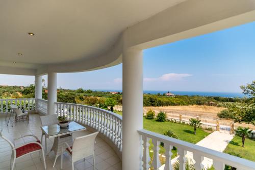 Olympos Sunset Residence - Mountain and Sea View