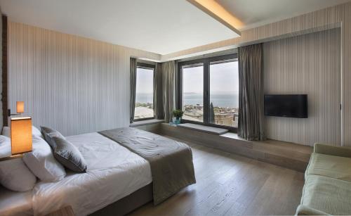 HOTEL ARCADIA BLUE ISTANBUL - image 11