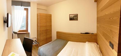 1 twin bed