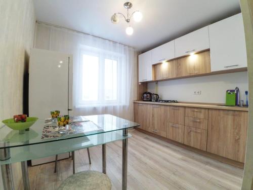 Apartment on Chetayeva 27 а
