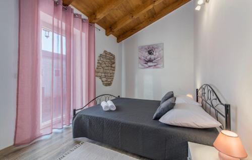 Beautiful Stone House Villa Irma - image 5
