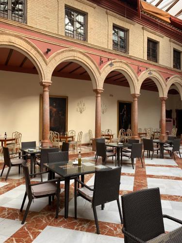 Hotel Santo Domingo Lucena - 편의 시설/서비스