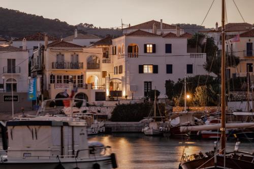 Exterior view of Porto Vecchio Luxury Suites