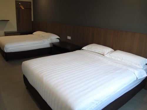 HOTEL SUKARAMAI HOTEL SUKARAMAI