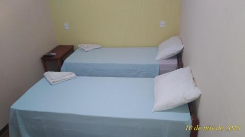 1 twin bed