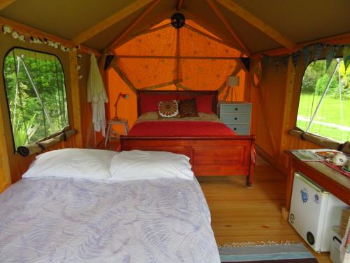 Omarama Oasis - Permaculture Glamping