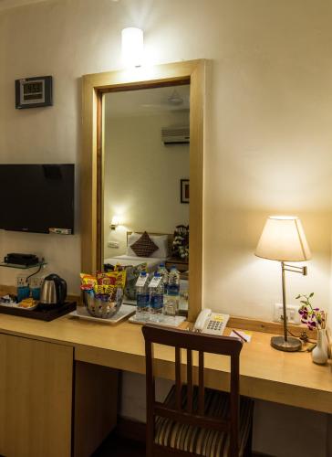 Hotel Phoenix Koregaon Park