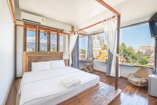 Sri Chiang Yeun House Room Type - Deluxe Double Room with Panoramic View Sri Chiang Yeun House Room Type - Deluxe Double Room with Panoramic View