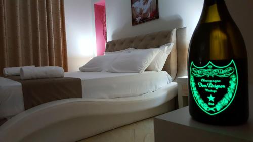 Hotel Divers - image 2