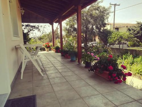 Comfy house Pedino gîte à louer Nísos Límnos