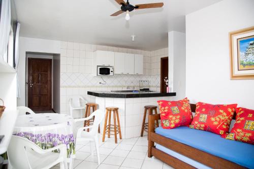 Kitchen, Kasato Maru Residence 100 mts do mar ingleses norte in Ingleses