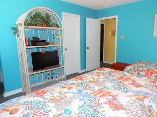 046 Our Beach House