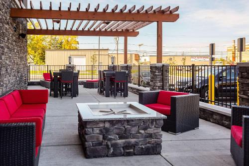 Comfort Inn & Suites Niagara Falls Blvd USA - image 8