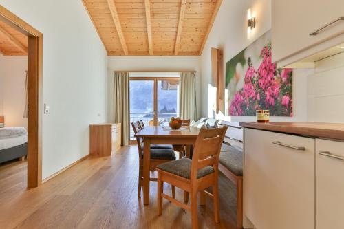 Kronhofer – Apartments & Erlebnis-Imkerei - image 10