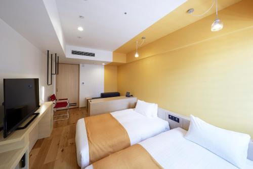 Deluxe Twin Room- Non-Smoking image 3