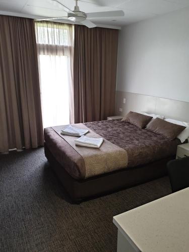 Naracoorte Hotel Motel Ideally located in the prime touristic area of Naracoorte, Naracoorte Hotel Motel promises a relaxing and wonderful visit. Offering a variety of facilities and services, the hotel provides all you nee