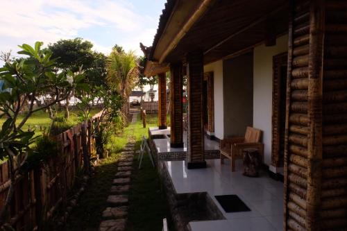 THE NYAMO surf & stay near Yeh Sumbul Beach