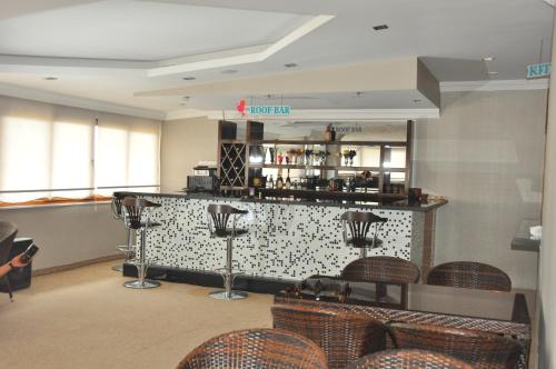 Lonicera City Hotel - image 5
