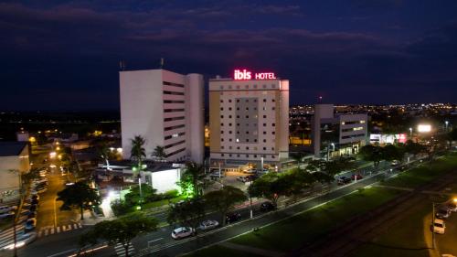 ibis Marilia