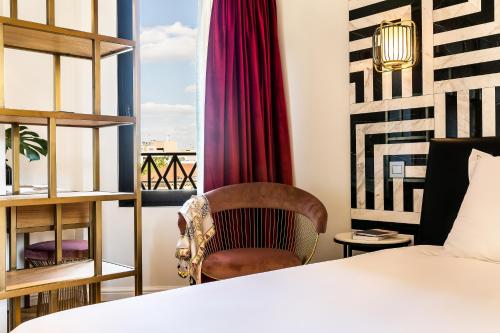 Rose Bourbon - image 12