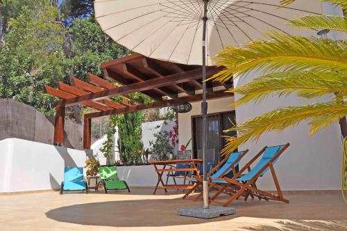 Apartment with Terrace image 6