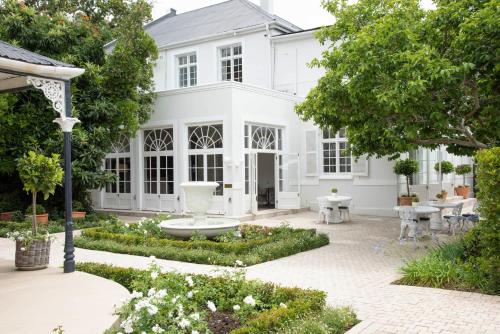 Jardín, River Manor Boutique Hotel by The Living Journey Collection in Stellenbosch