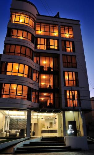Adara Hotel