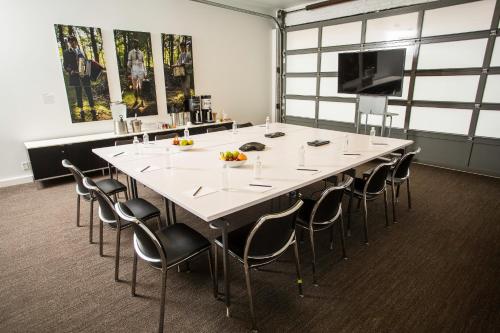 21c Museum Hotel Louisville - image 2