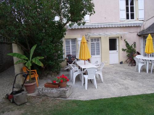 Ieeja, Chambres et Tables d'hotes a l'Auberge Touristique in Mevēna