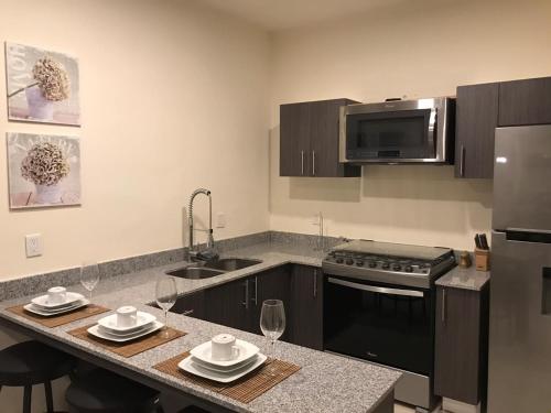 廚房, Beautiful 3 BR/3.5 bath Home@Selvanova in 維亞斯德索爾