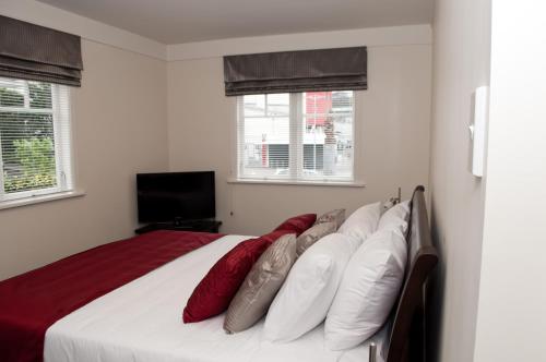 Eden Park Motel Room Type - One-Bedroom Apartment