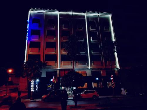 المرافق, Al Akhawayn in وجدة