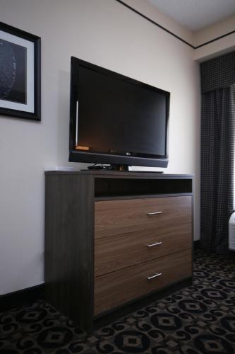 Standard Queen Room with Two Queen Beds