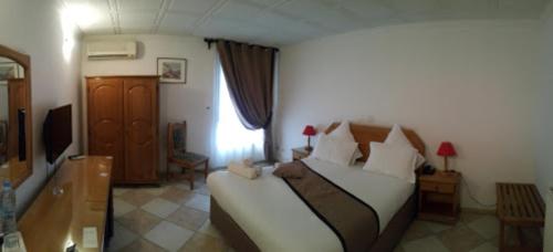 hotel photo