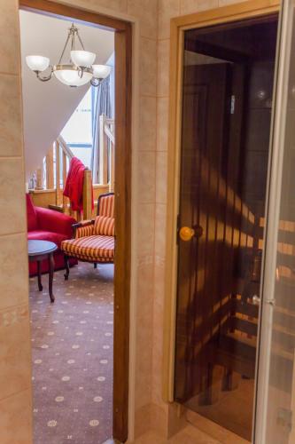 Arensburg Boutique Hotel & Spa - image 10